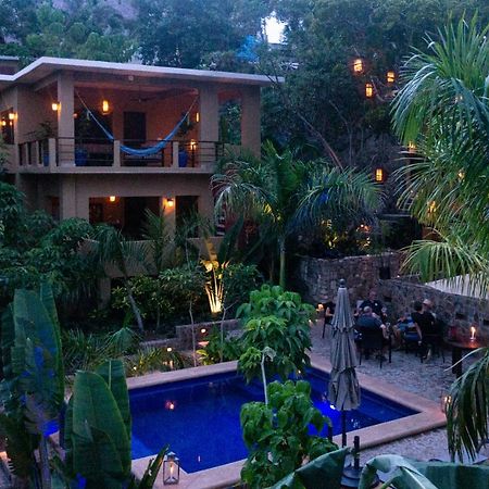 Maquil Hotel And Villas 兹波利特 外观 照片
