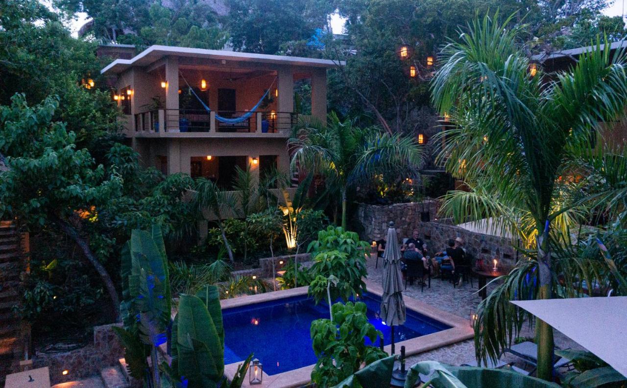Maquil Hotel And Villas 兹波利特 外观 照片
